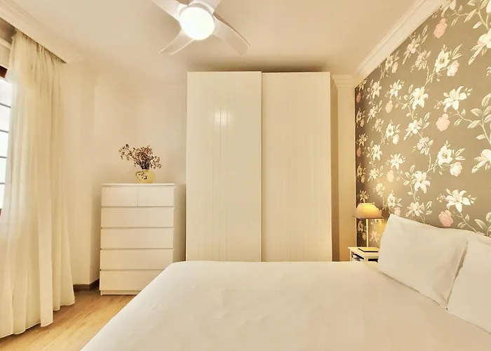 Miranda With Free Parking Appartement